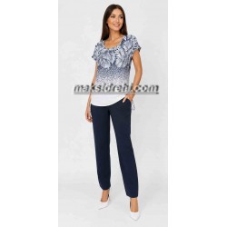 Дамска блуза с флорален принт и странични връзки .